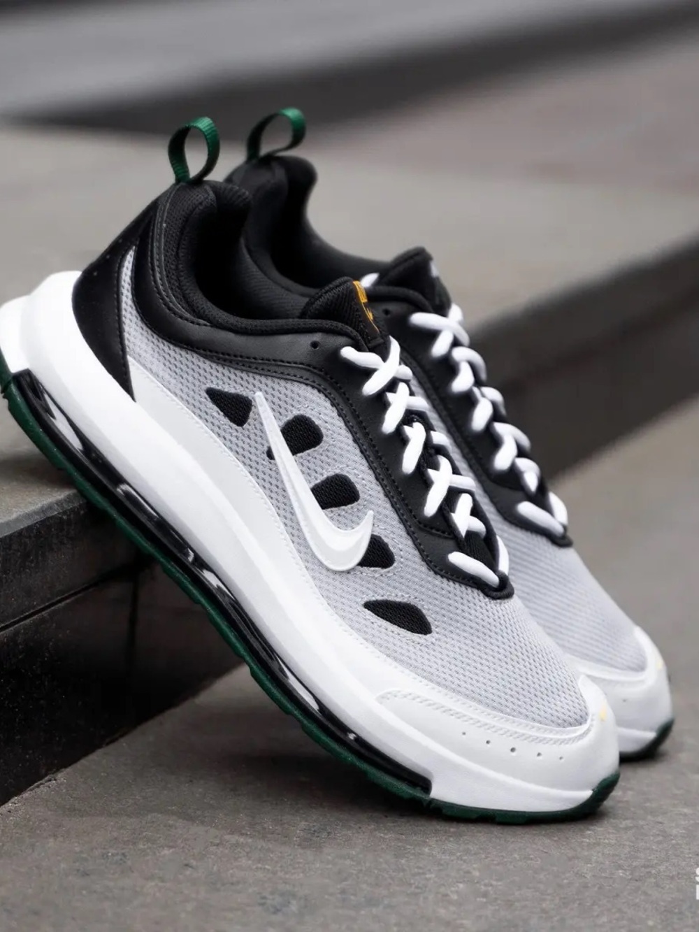 Nike Men's Air Max AP men’s Running Shoes